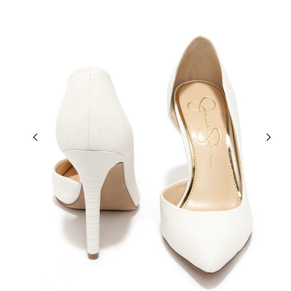 Jessica Simpson White Textured Pumps